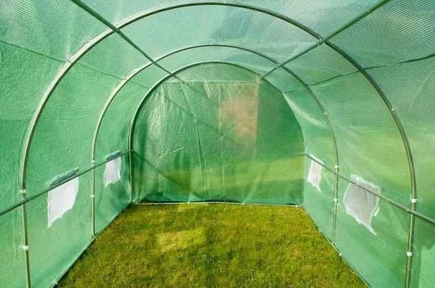 Solar de grădină 4x2x2m, polietilenă 180 g/m2, rezistentă la UV, țeavă 26 * 0.8 mm