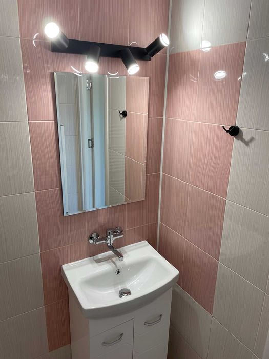 Продава се Двустаен апартамент в Русе, Възраждане - 75 кв.м за 1598 €/кв.м - Снимка #5