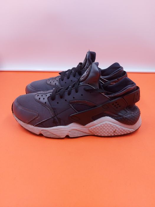 Nike Air Huarache номер 44  Оригинални мъжки маратонки