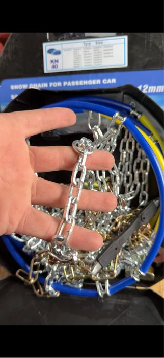 Цеп на шинах для машины