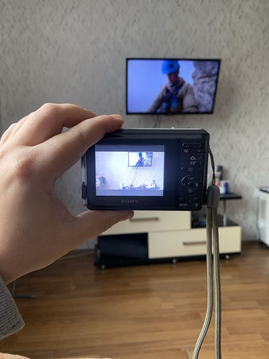 Фотик sony Cyber Shot