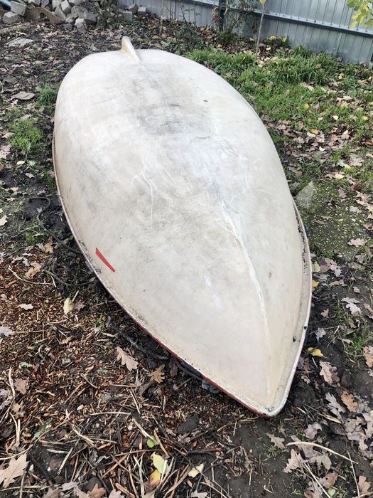 Barca fibra de sticla 3.7 metri 1.55 latime stabila usoara