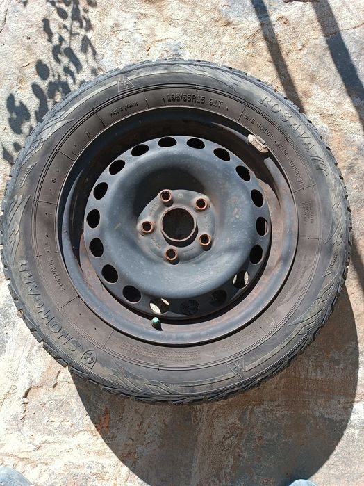 Гуми с джанти 195 65 15