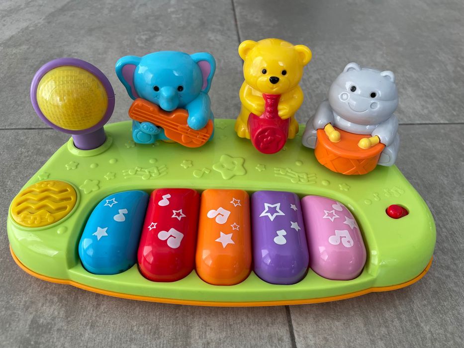Бебешко пиано с животни, звук, светлина