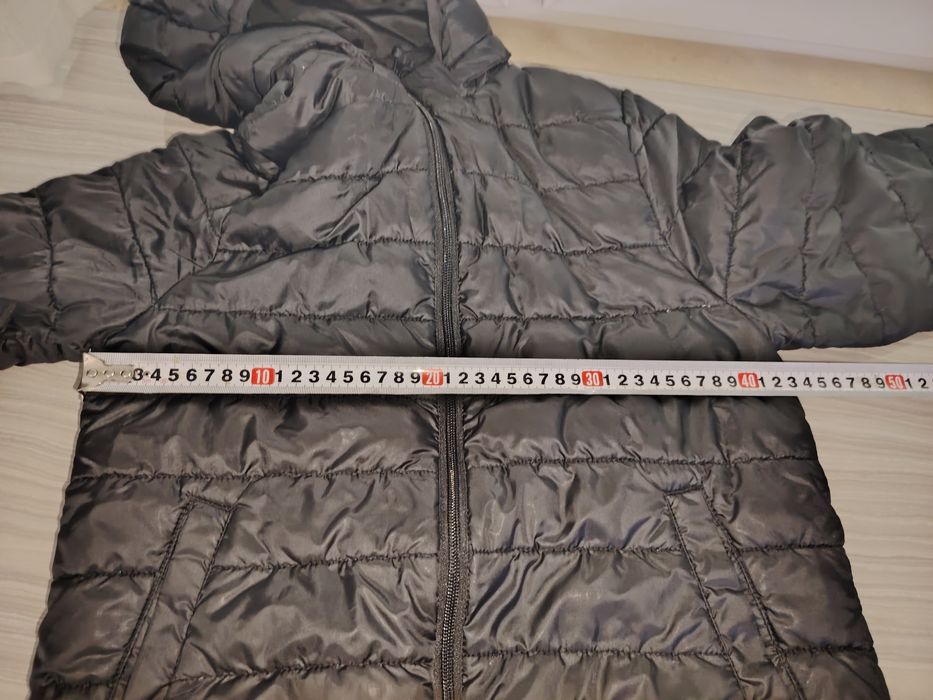 Олекотено яке H&M