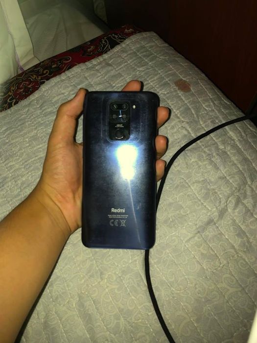 Redmi note 9 128GB ekran almashgan holati yaxshi  700.000 ming som