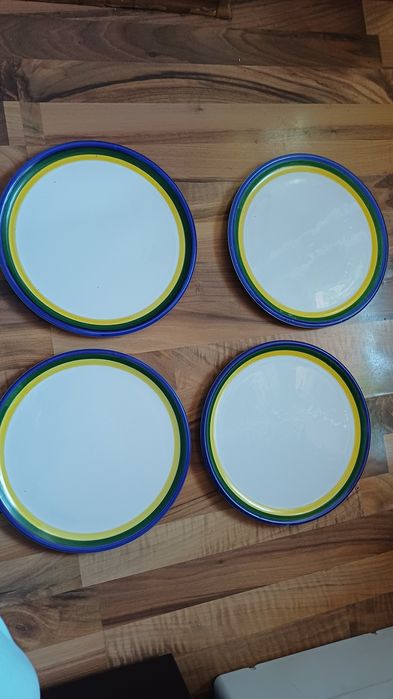 4 farfurii intinse pentru pizza diam 29cm