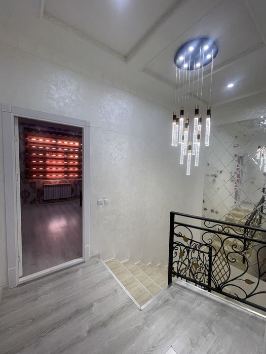 Аренда, участок 4 комнаты + кухня и двор