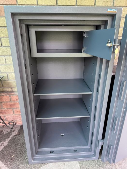 Сейф огнестойкий