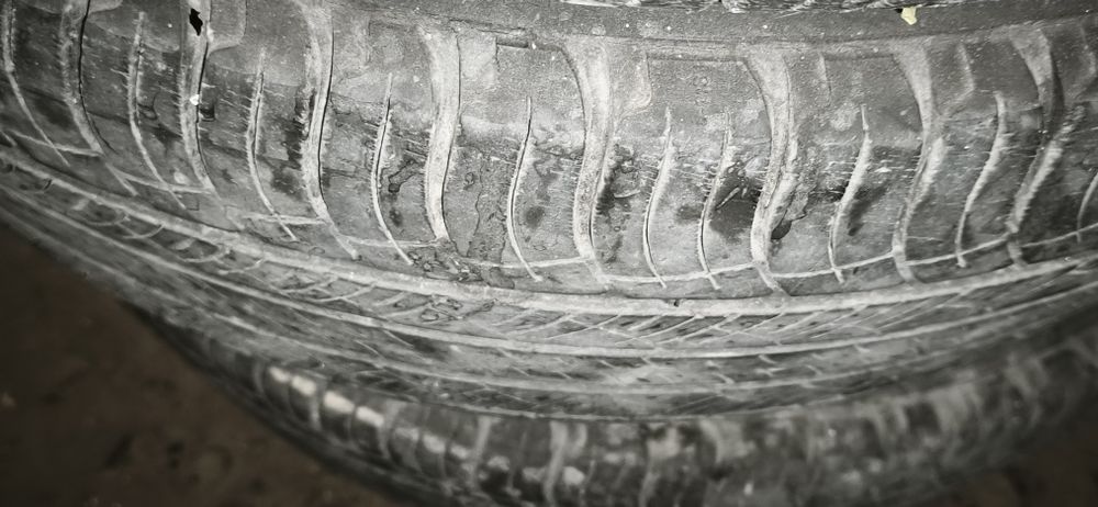 Продам резину лето