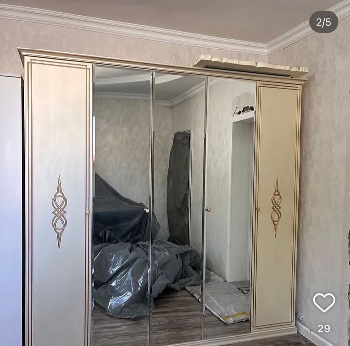 Спальный гарнитур