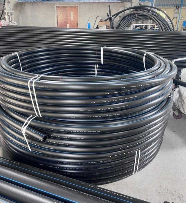 Полиэтиленовые ТРУБЫ, муфты.