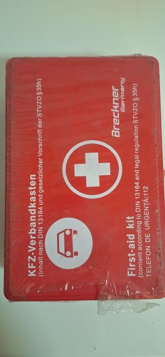 Trusă medicală auto.