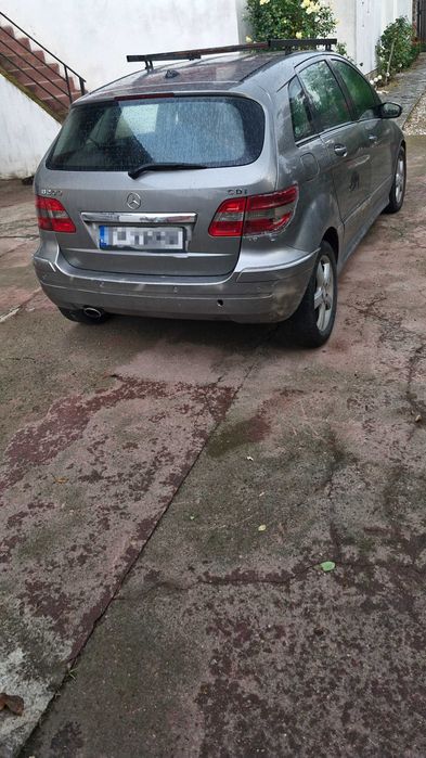 vand mercedes B200 an 2006 cutie automata