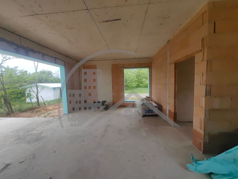 Продава се Къща в Варна, м-т Боровец - юг - 169 кв.м за 1409 €/кв.м - Снимка #3