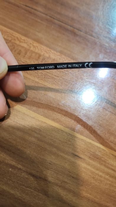 Tom Ford FT 1103- 01L
Nero Lucido