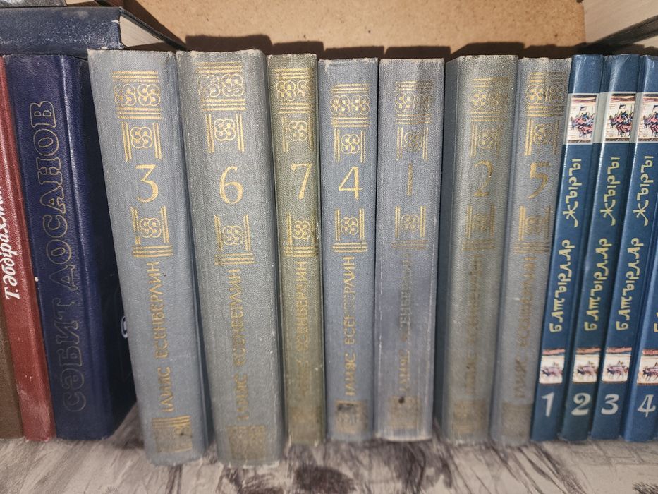 Продам книги в хорошем состоянии