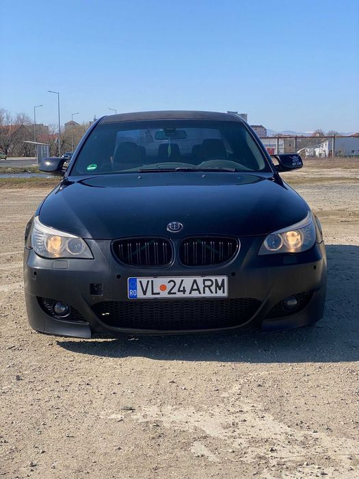 Vând BMW E60 525d