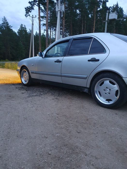 Продам Мерседес 230