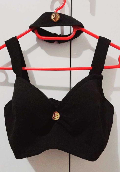 Top/bustiera cu medalion