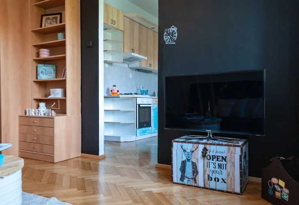 Дава се под наем Едностаен апартамент в Пловдив, Център - 32 кв.м за 163.2 € - Снимка #2