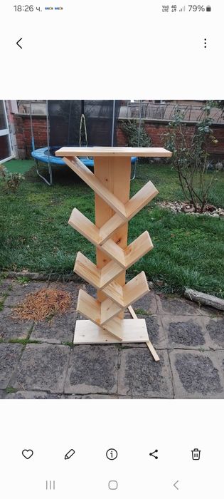 Етажерка, библиотека