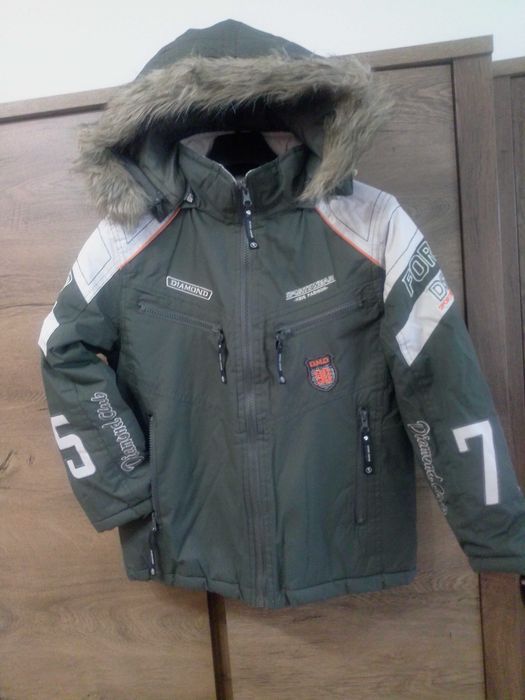 Детско яке DIAMOND  за ръст 140 см