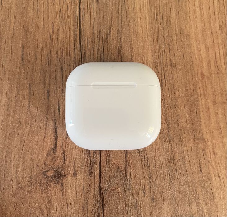 AirPods 4 новые