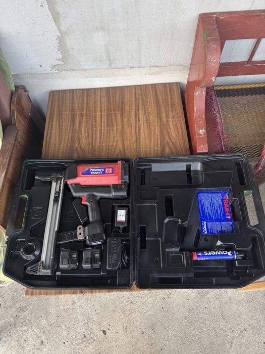 Pistol cuie Power Trak-IT C3 ST