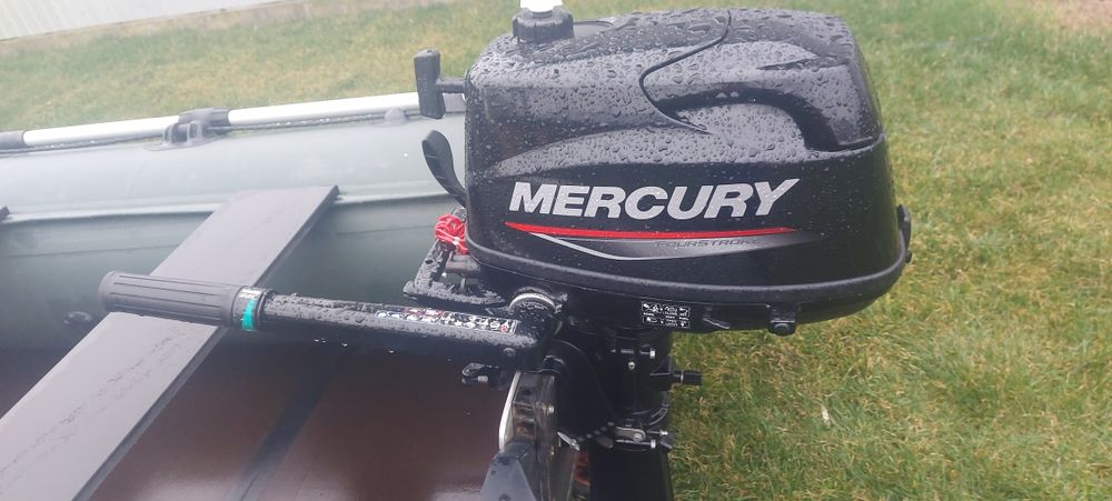 Motor Mercury 6 cp