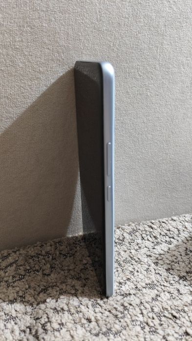 Продам Vivo IQOO Z10 5G