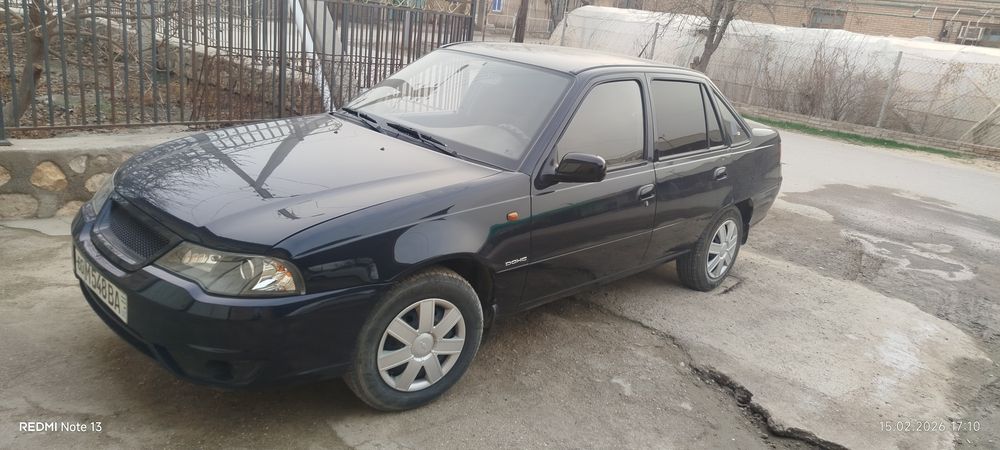 Нексия -2 сотилади