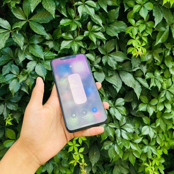 iPhone Xs Max Ideal holatda