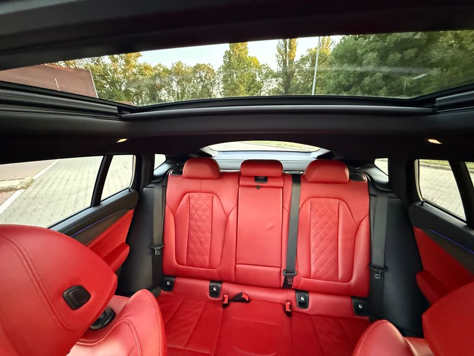 Bmw x4 3.0d 27000€ netto /m-pachet/HUD/ camera 360/ mild hybrid