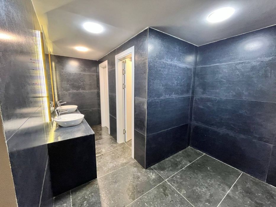 Сдается в аренду помещение вдоль дороги 200м2 - стадион Старт