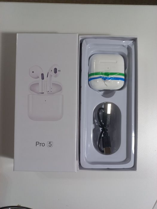 Наушники Про пять новые
