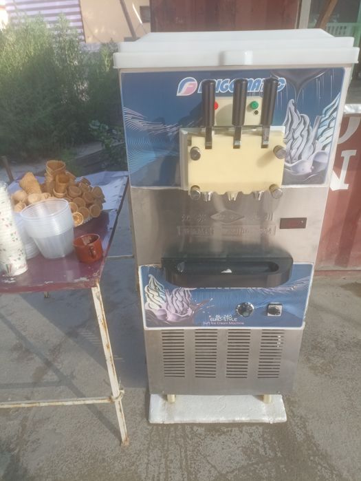 Muzqaymoq apparat Frigomat