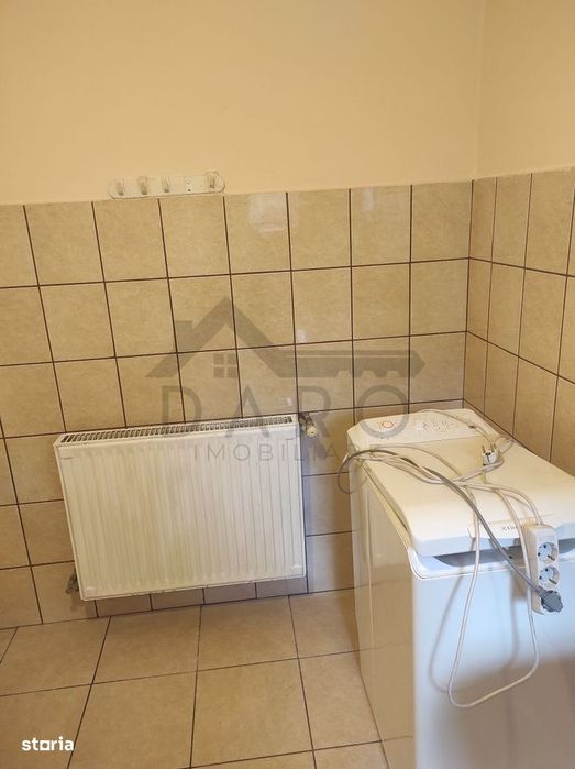 De inchiriat apartament la casa