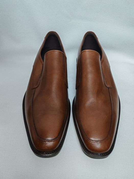 Предлагам стилни мъжки официални обувки от естествена кожа ECCO №46