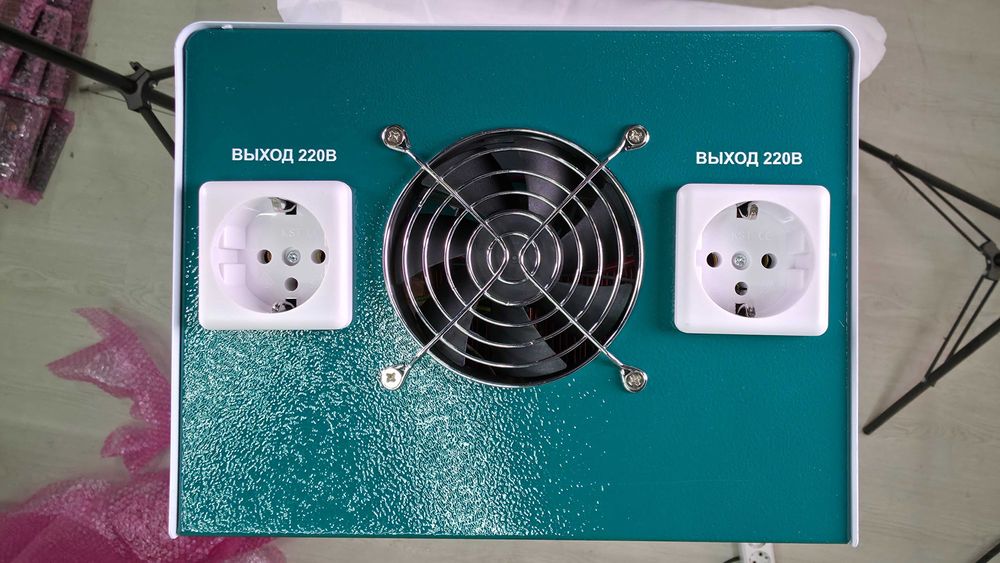 Стабилизатор напряжения Stabik UKV-5000 (ЛАТРный)