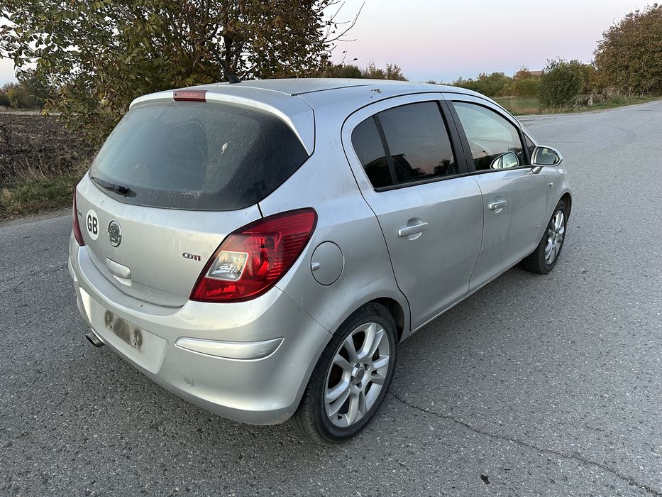 Opel Corsa 1.3 CDTi на части