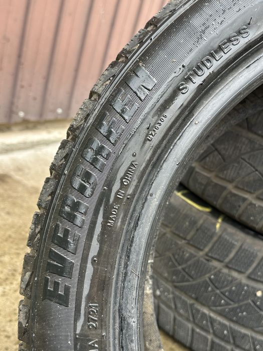 Cauciucuri iarna 245/45 r18