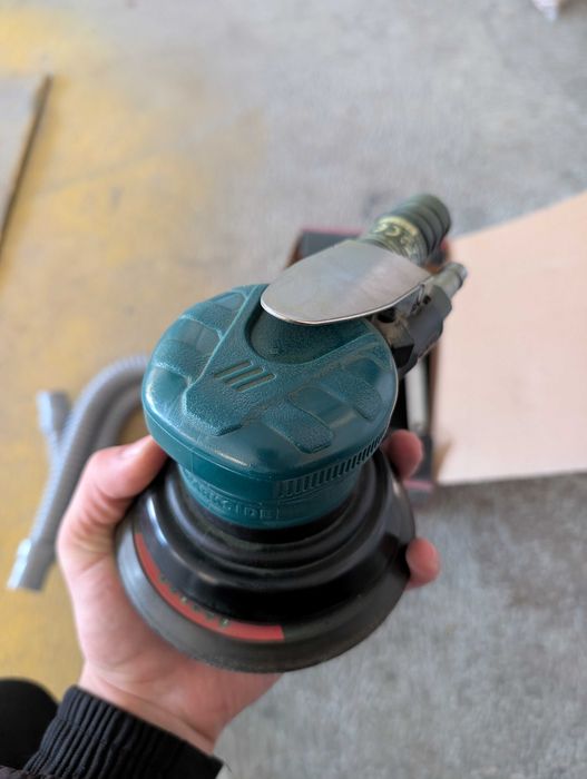 Пневматичен ексцентършлайф parkside