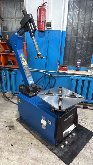 Шиномонтажный станок