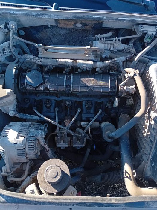 Renault Laguna 1.8 бензин 97 година