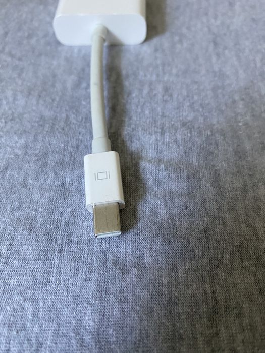 Adaptor Apple DVI- Mini DisplayPort conector