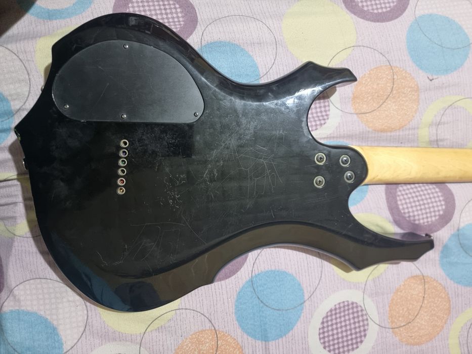 Электрогитара LTD F10