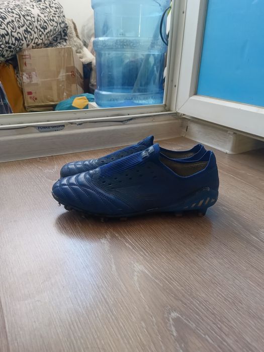 5 пар бутсы размеры:42,41