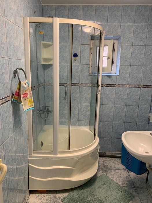 Închiriez apartament Rovine /poștă