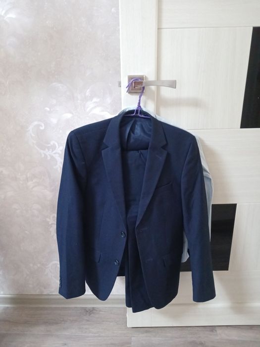 Костюм.Пиджак и брюки.